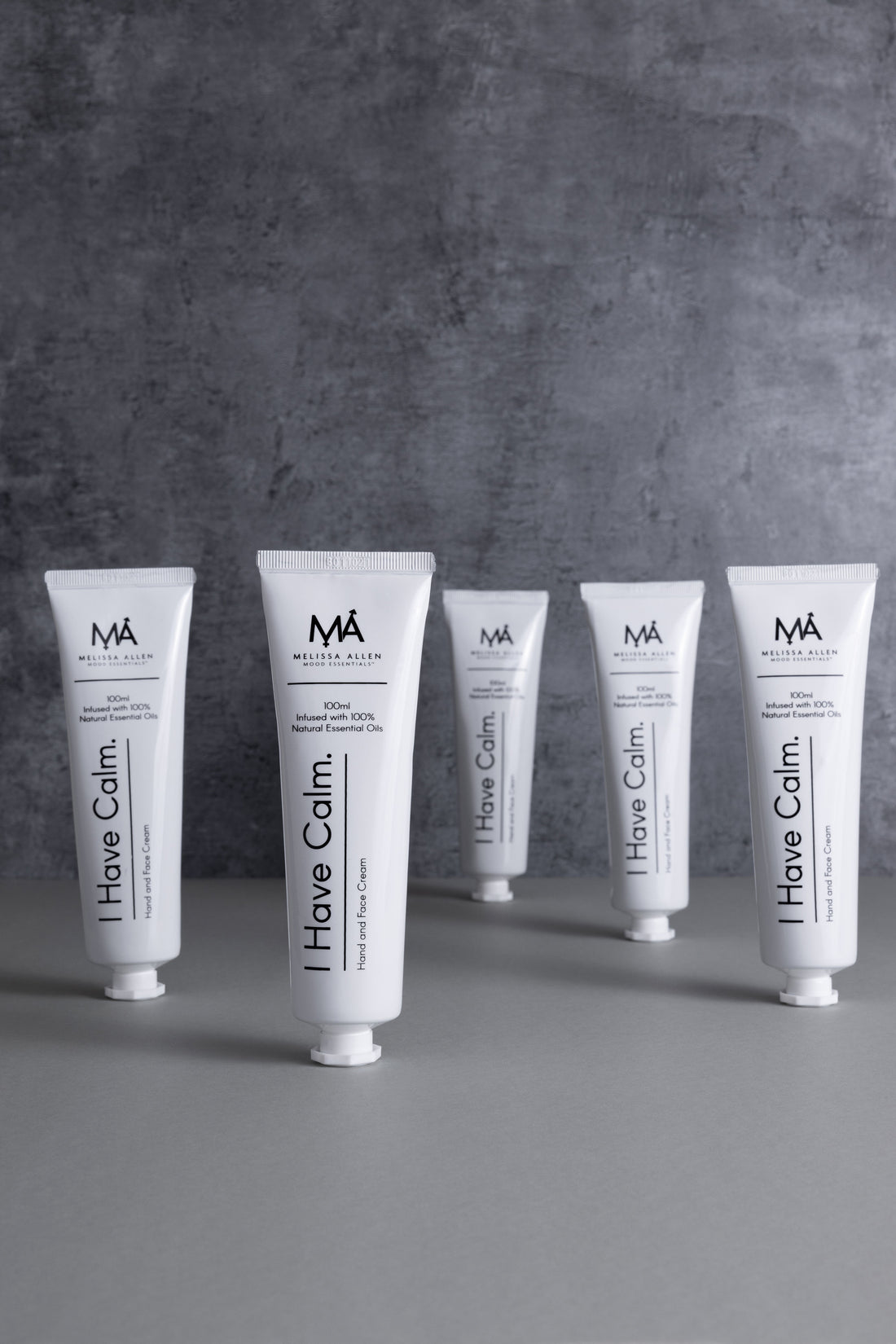 UNVEIL SKIN BLISS WITH CALM HAND & FACE CREAM
